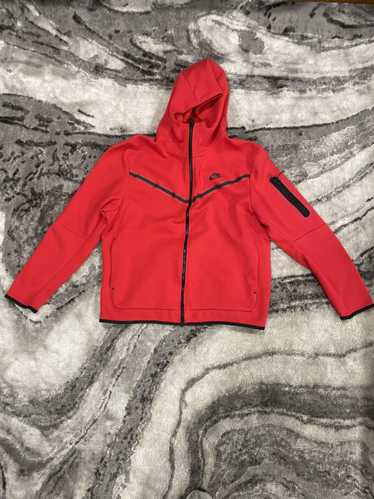 Nike Red XL Nike Tech