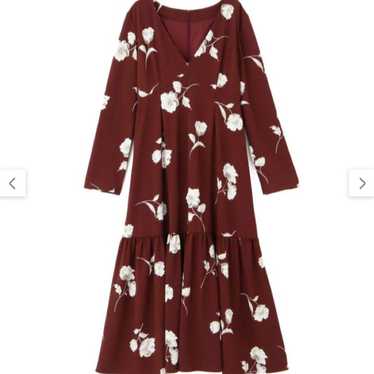 NATURAL BEAUTY BASIC | Flower Print Long Dress PS - image 1