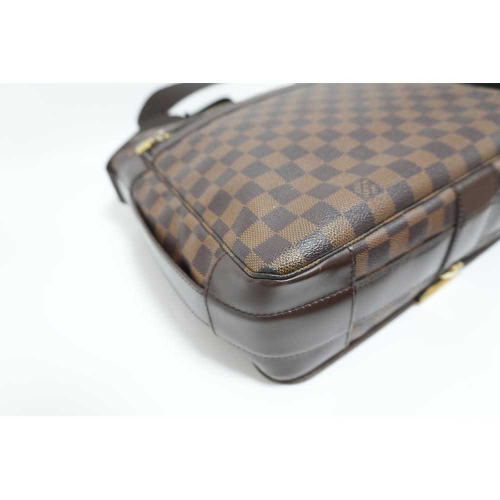 Louis Vuitton Bastille leather crossbody bag - image 8