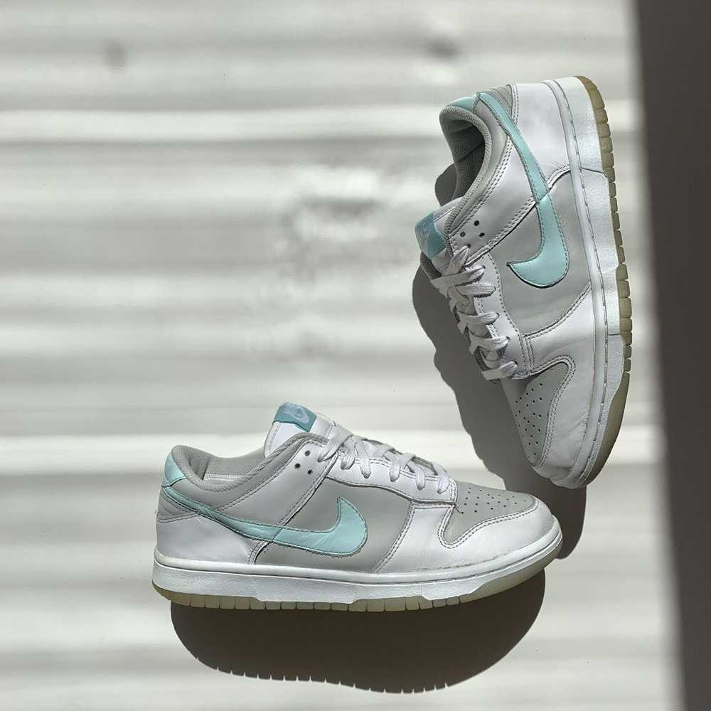 Nike 2005 Nike Dunk Low Ice Blue Neutral Grey Whi… - image 1