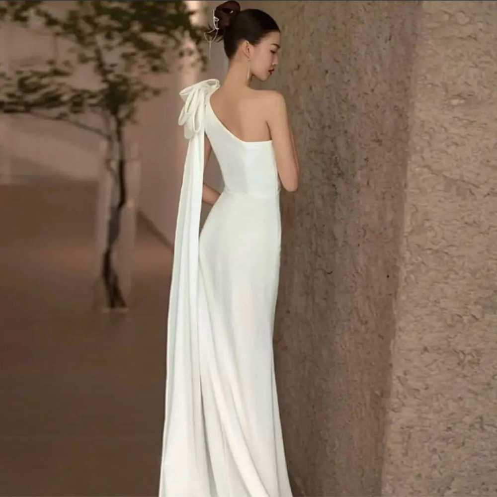 White Ribbon Pre-shoot Wedding Dress One Shoulder… - image 2