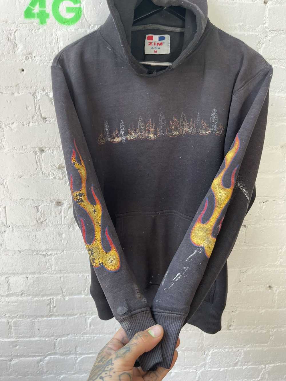 Vintage Vintage 90s THRASHED Black Flame Sleeve H… - image 2