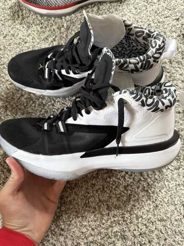 シューズ(男性用) JORDAN ZION 1 PF Nike Air Jordan Zion 1 PF Black Bright Crimson White Mens