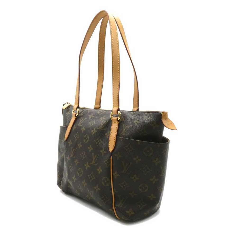 Louis Vuitton Totally leather handbag - image 6