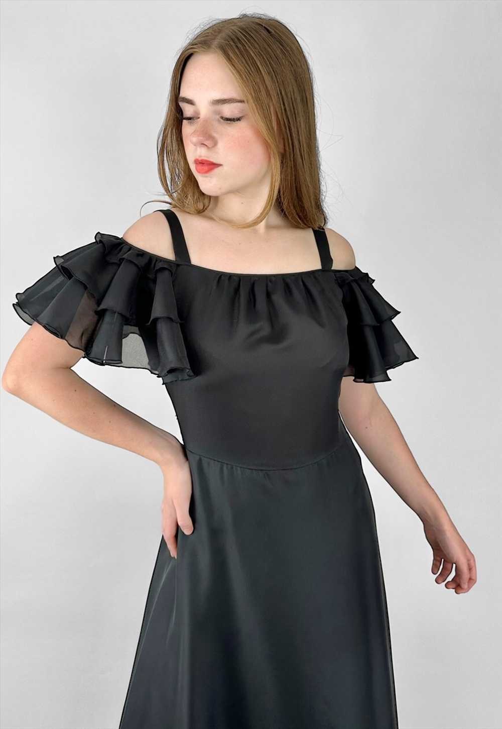 70's Vintage Ladies Black Open Shoulder Ruffle Ma… - image 3