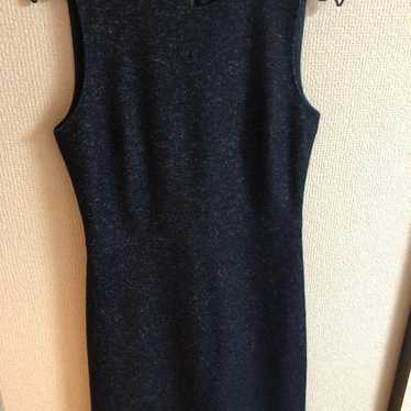 Theory sleeveless knee-length dress size 2