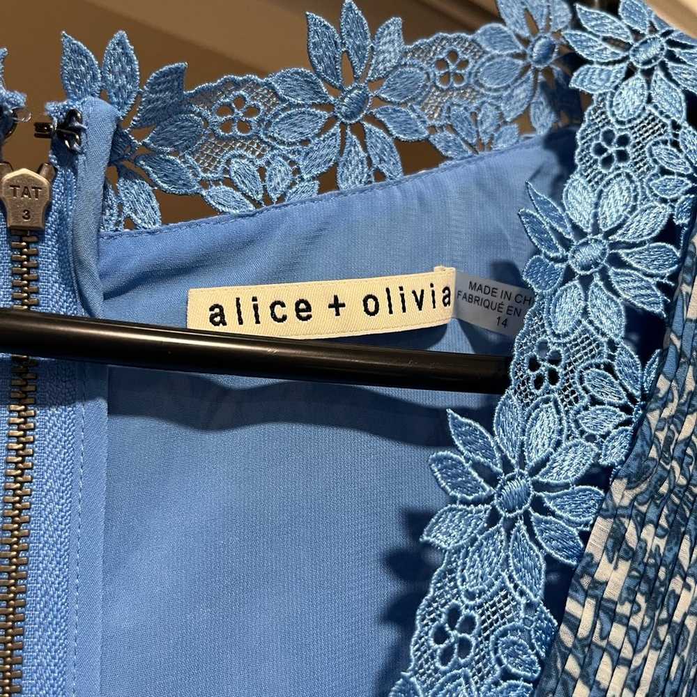 Alice + Olivia Joanna Dress - image 4