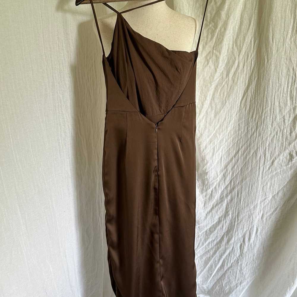 brown satin dress with ruched side and one should… - image 4