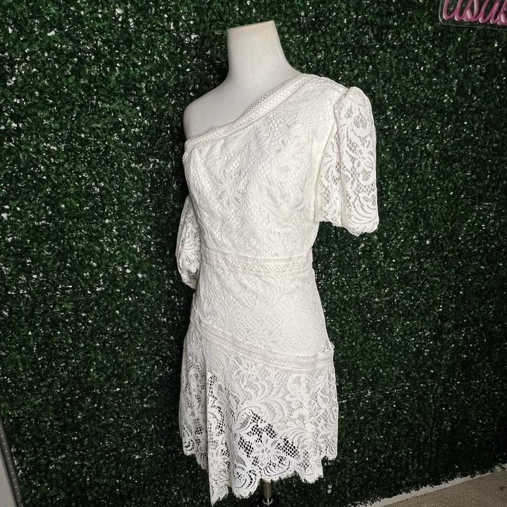 NWOT BCBGMAXAZRIA One Shoulder Scalloped Lace Dre… - image 11