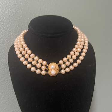 vintage 1960s  three strand faux glass pearl neckl