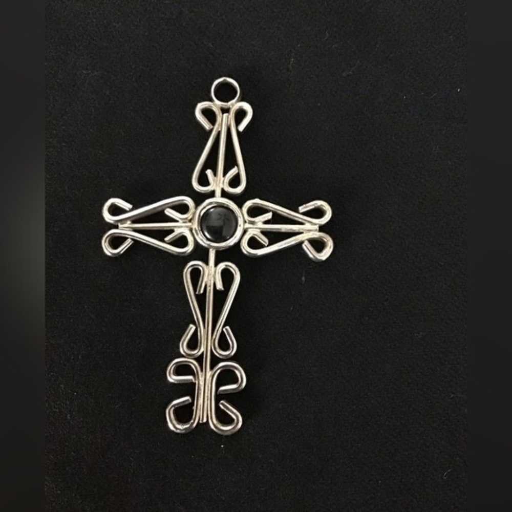 Vintage Sterling Sliver Cross w/Black Oynx Stone … - image 1