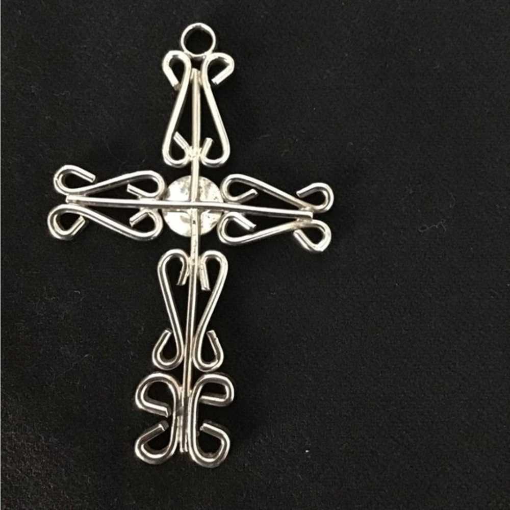 Vintage Sterling Sliver Cross w/Black Oynx Stone … - image 2