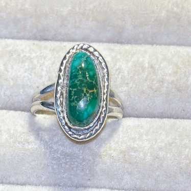 Vintage Navajo Gorgeous Green Turquoise Sterling S