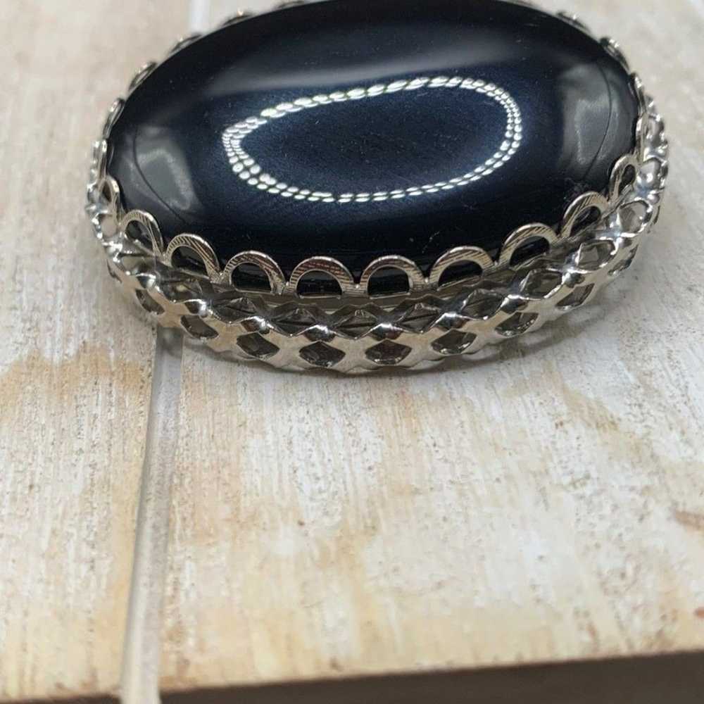 Vintage Large heavy black onyx brooch pin - image 4