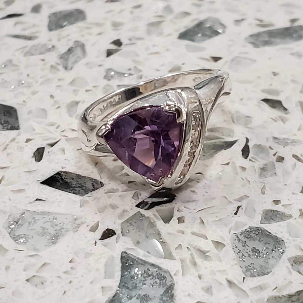 Sterling Silver Trillion Cut Amethyst Ring Size 7… - image 1