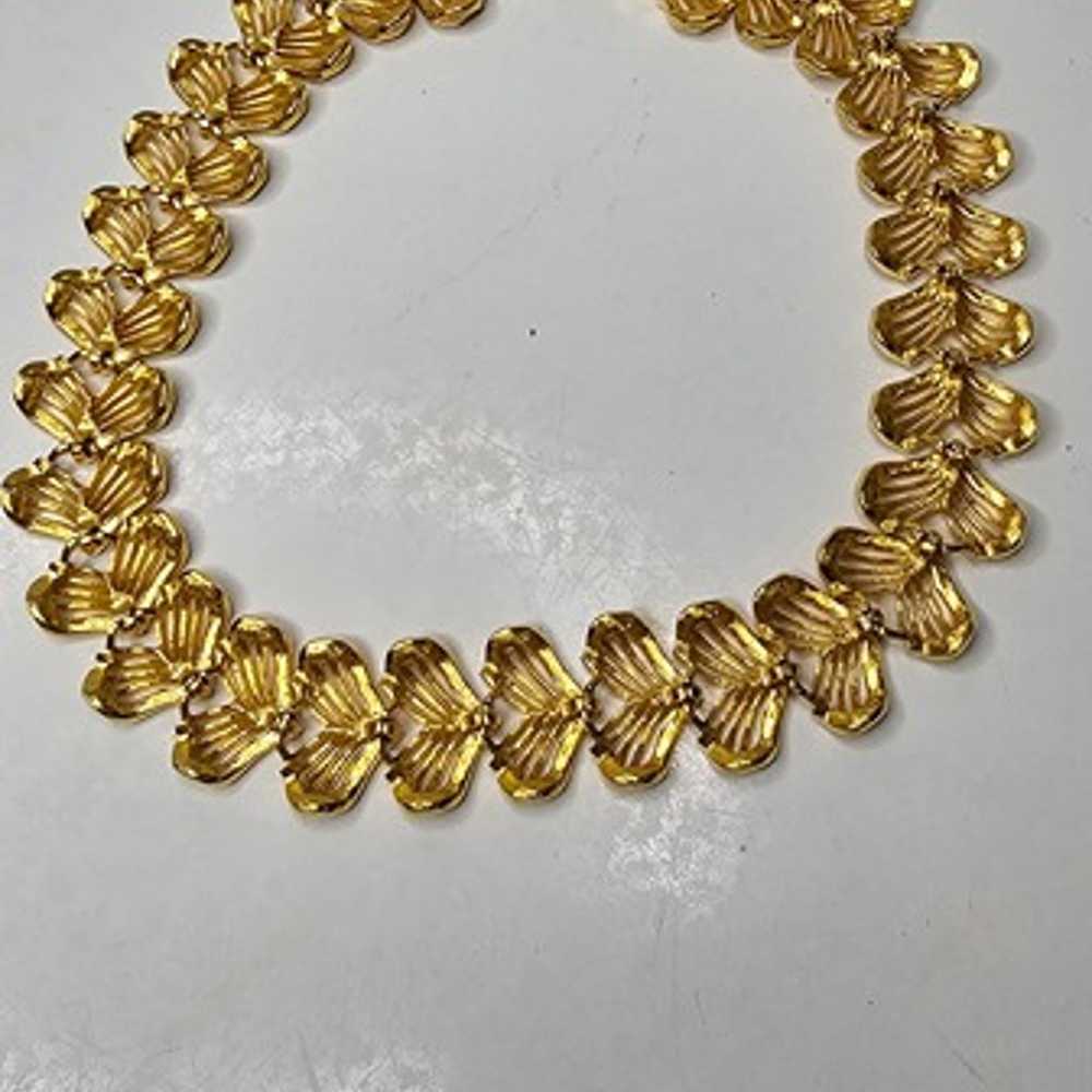 Vintage 1980's Gold Tone Stylized Hearts Statemen… - image 6