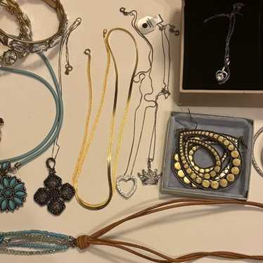 Fashion/Sterling Silver Jewelry Lot