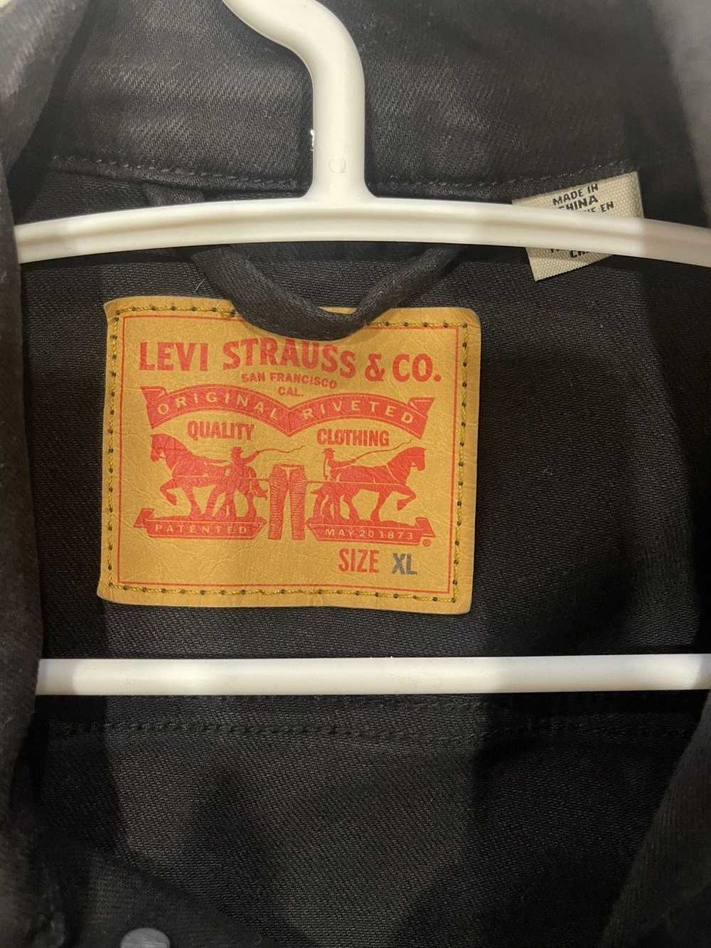 Levi's Black Denim Shirt Jacket - image 2