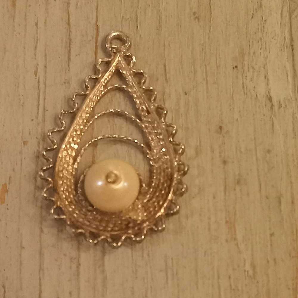 10k white gold Antique Victorian Filigree Pearl P… - image 2