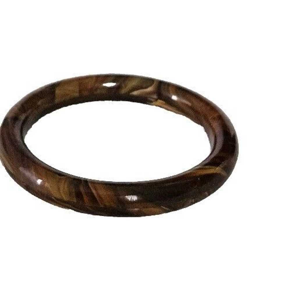 Vintage Brown Tone Swirl Art Glass Bangle Bracelet - image 1