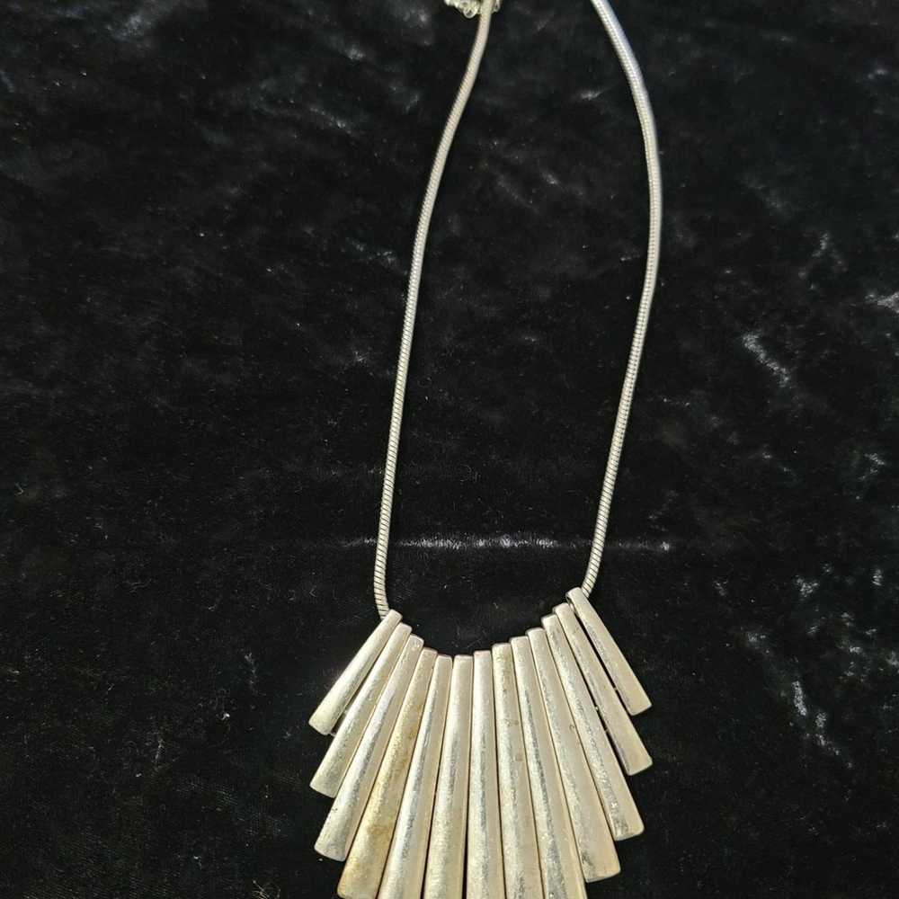 Vtg Fringe Tapered Silver Tone Necklace - image 4