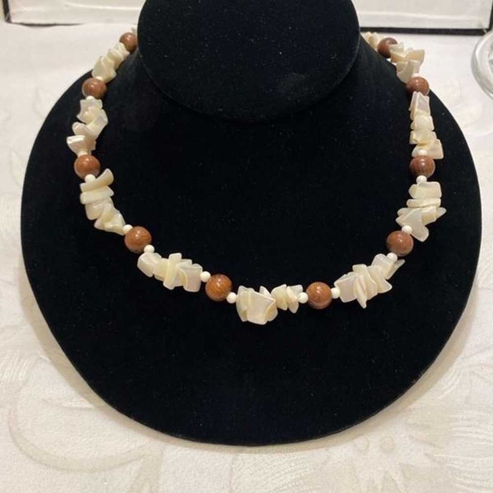 Vintage Mother Of Pearl And Wood Bead Necklace - image 4