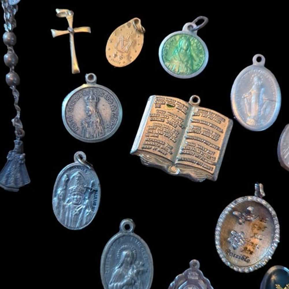 Lot of Vintage Catholic medals - image 2