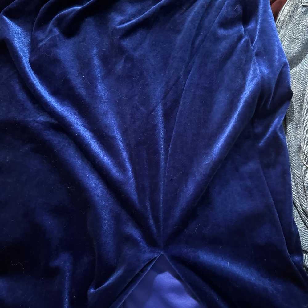 Royal blue prom dress - image 5