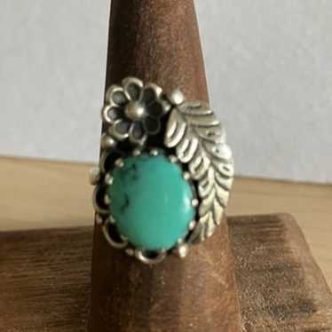 Lovely Vintage Southwestern Native Sterling Turquo