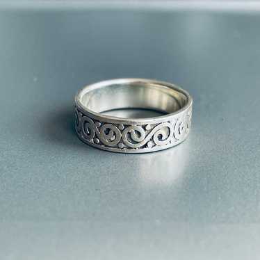 Filigree Scroll Sterling Silver Band Ring Vintage