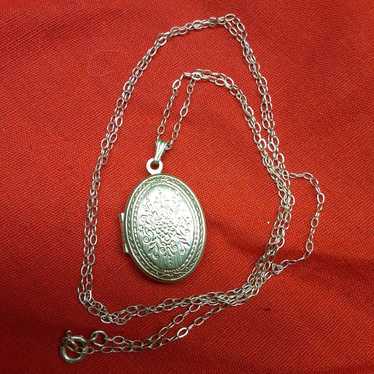 Vintage Sterling Avon Locket