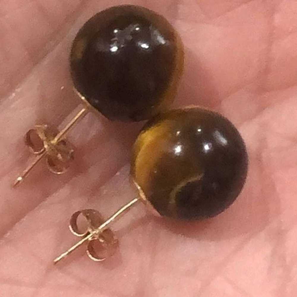 14k gold vintage Large, tigers, eye ball stud ear… - image 3