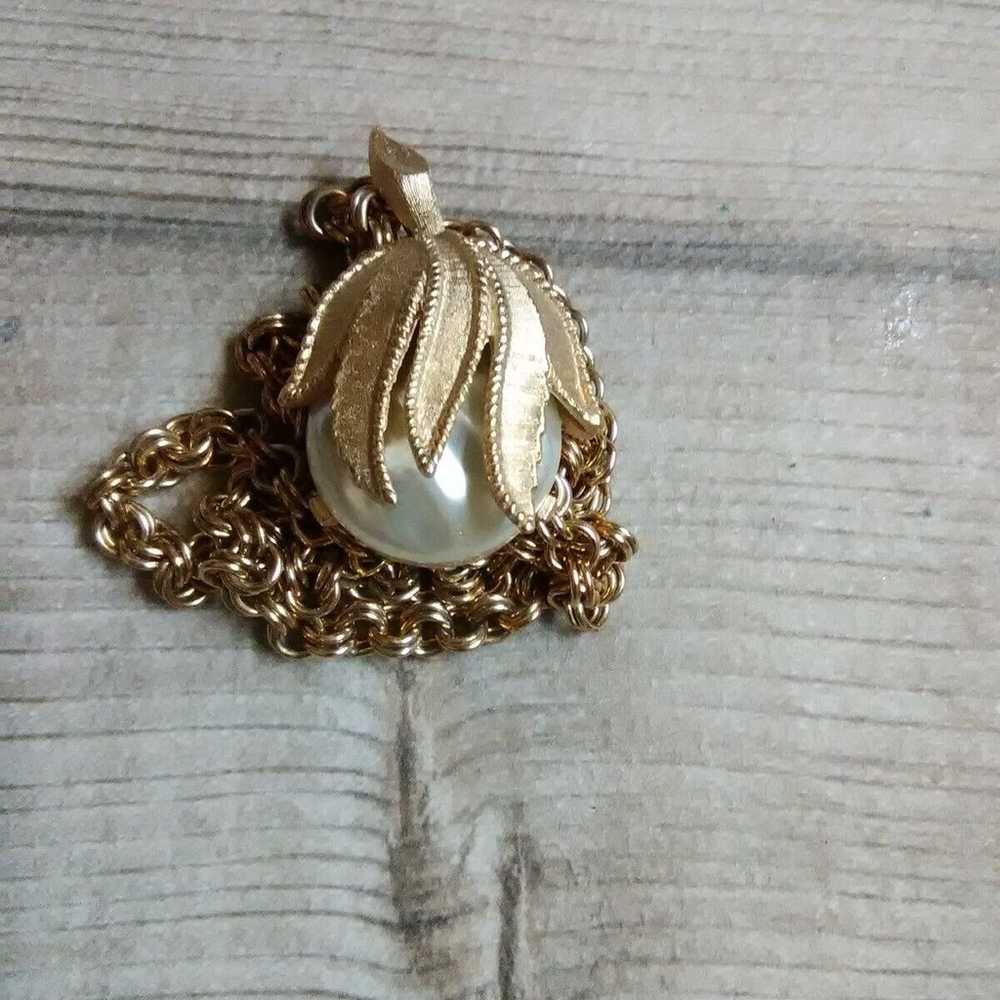 Vintage Sarah Coventry faux pearl pendant necklac… - image 6