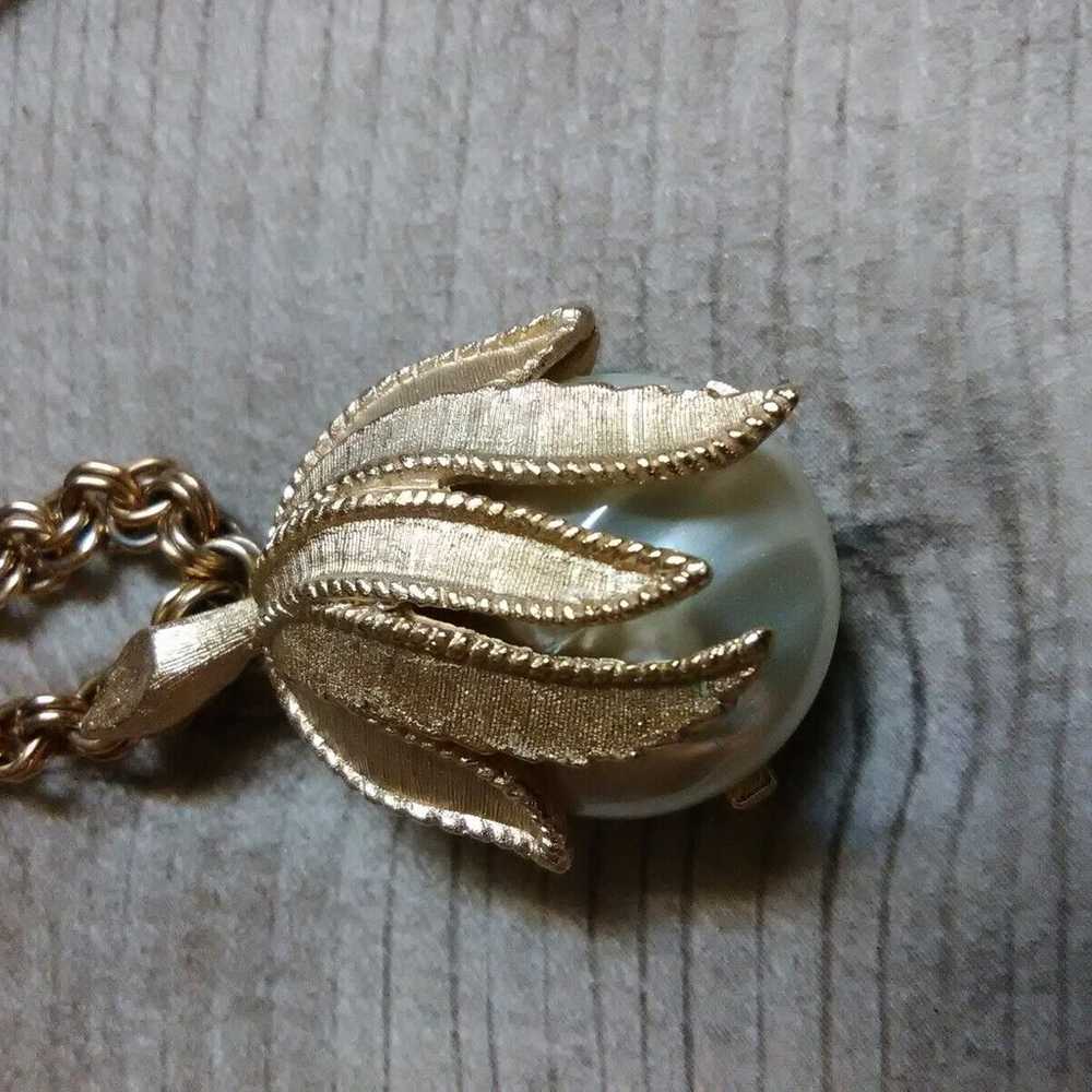 Vintage Sarah Coventry faux pearl pendant necklac… - image 8