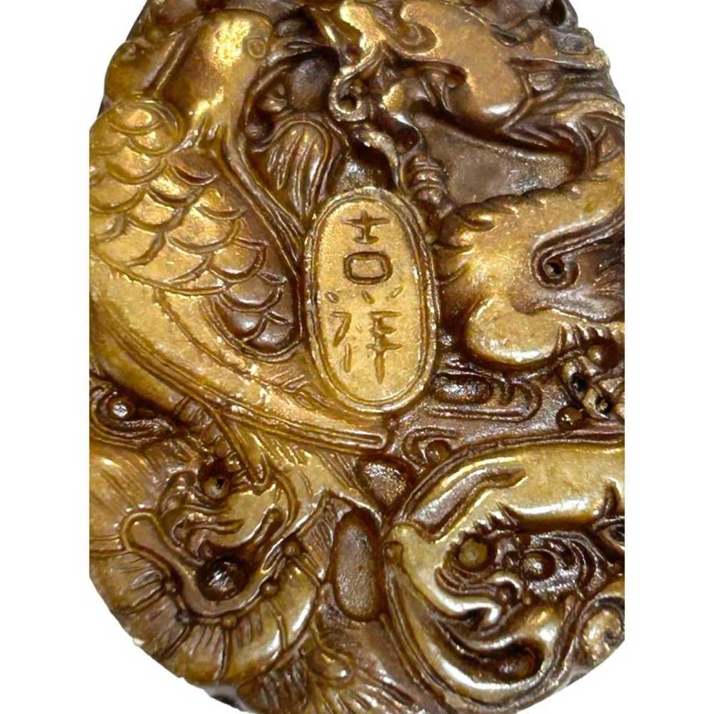 Vintage Hand Carved Agate w/ Dragon & Bird Design… - image 3