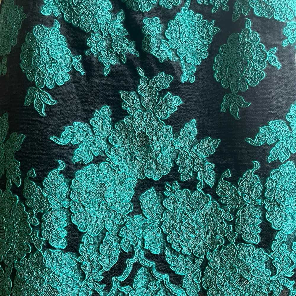 Escada Emerald Green Floral Embroidered Dress - image 7