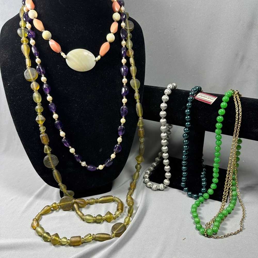 LOT 6 Vintage Beaded Necklaces Jewelry - image 1