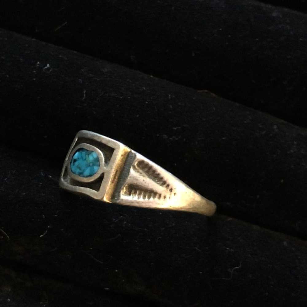 Vintage Native American Turq Inlay Ring - image 3