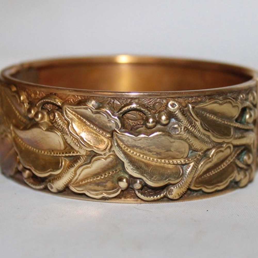 Vintage Antique Unique Brass Leaf Relief Clamper … - image 3