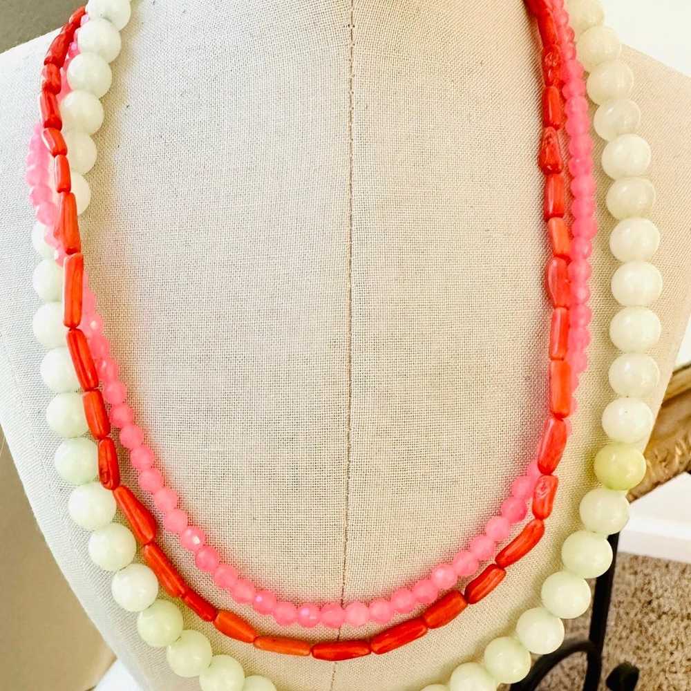 Vintage Coral Bead Necklace - image 7