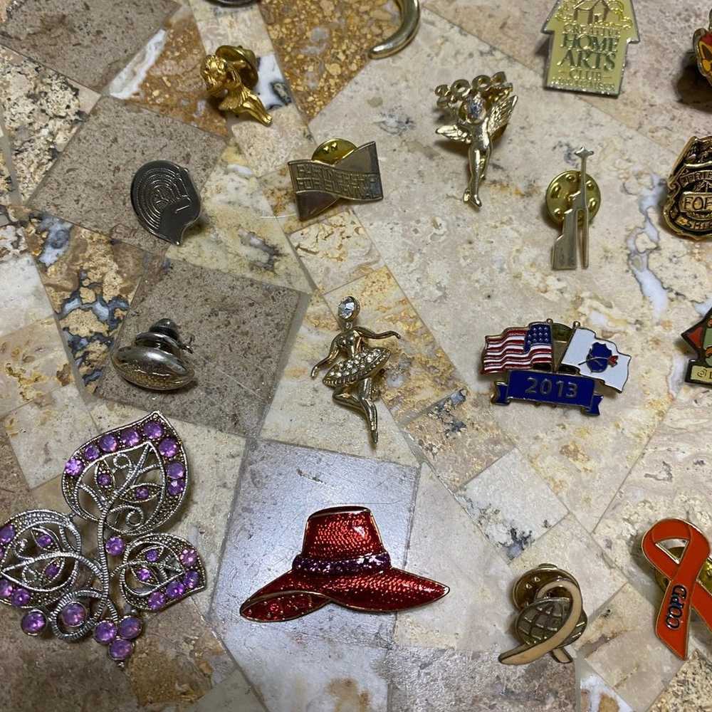 65 Pin/Brooch Collection Lot - image 4