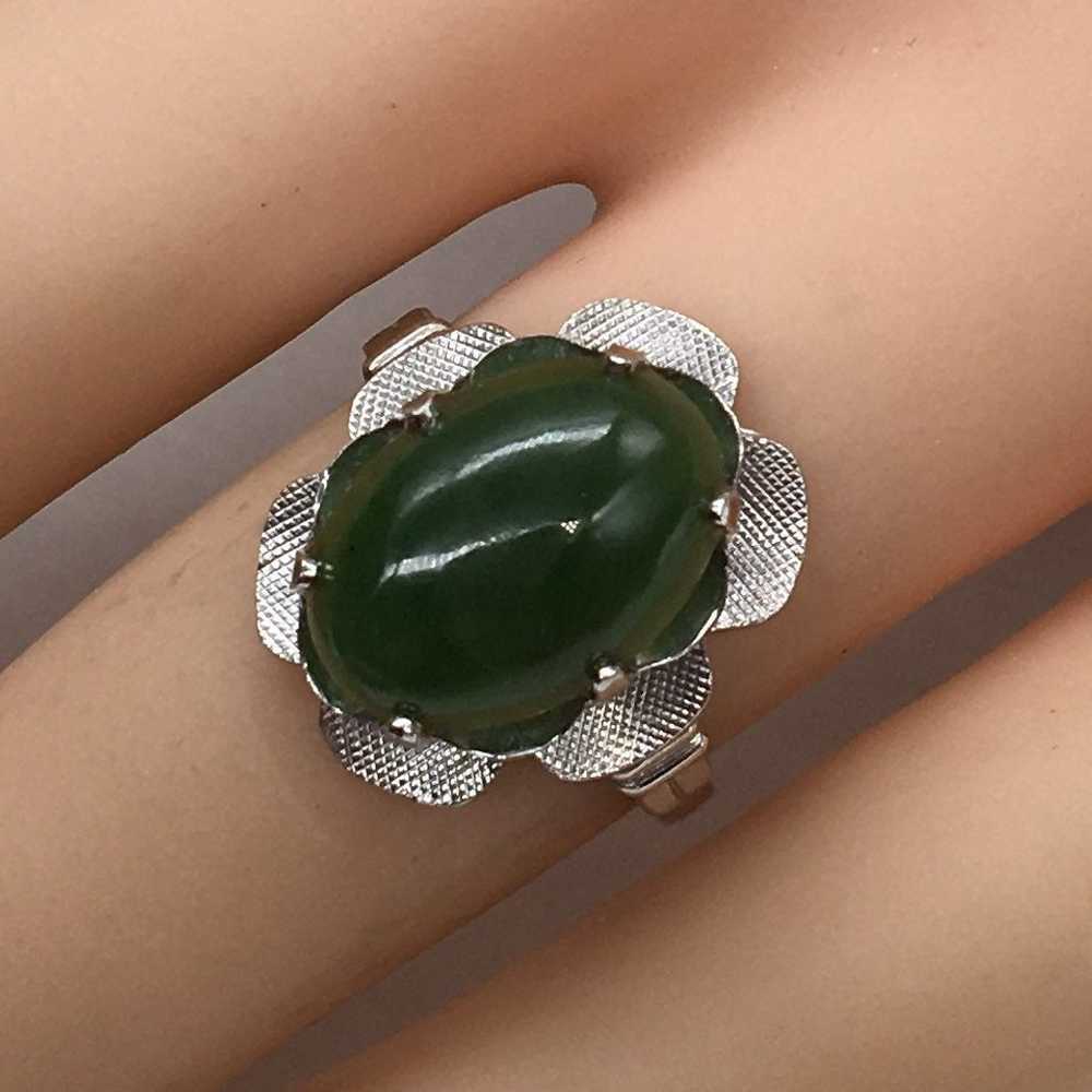 Vintage Sterling Cabochon Jade Ring - image 2