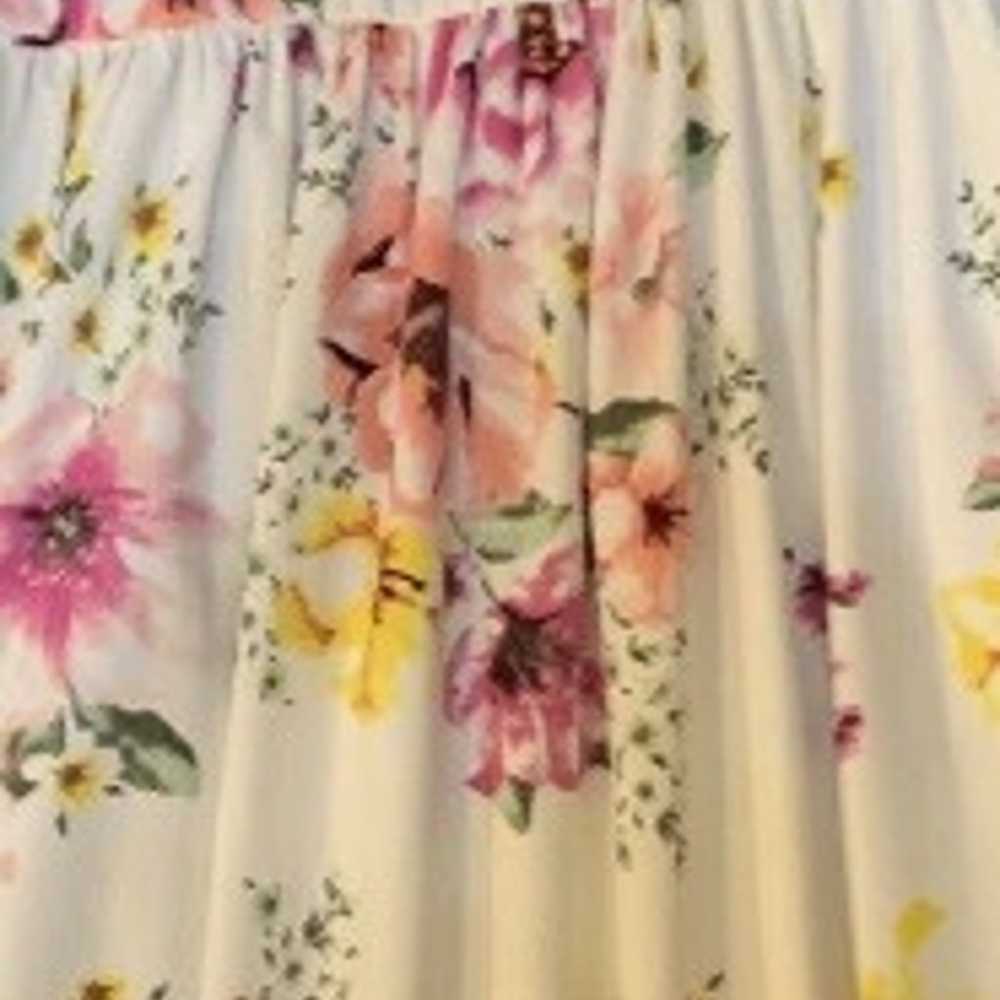 Floral Dress With Built In Bra - image 4