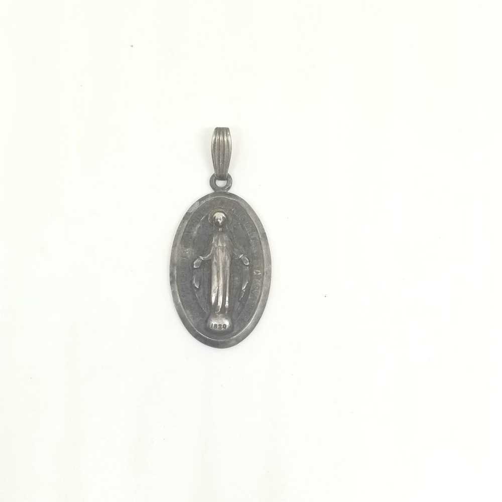 Vintage Sterling Silver Miraculous Medal - image 1