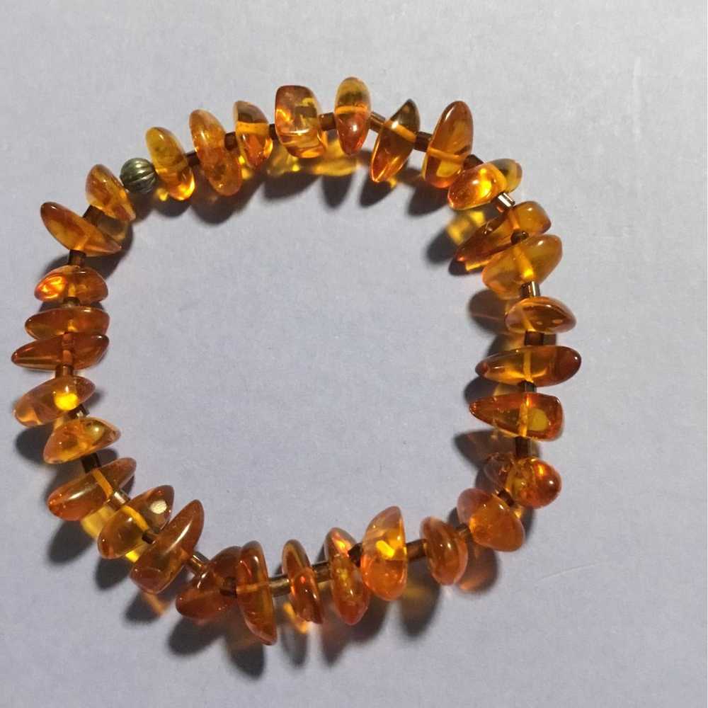 Two amber beaded bracelets - image 3