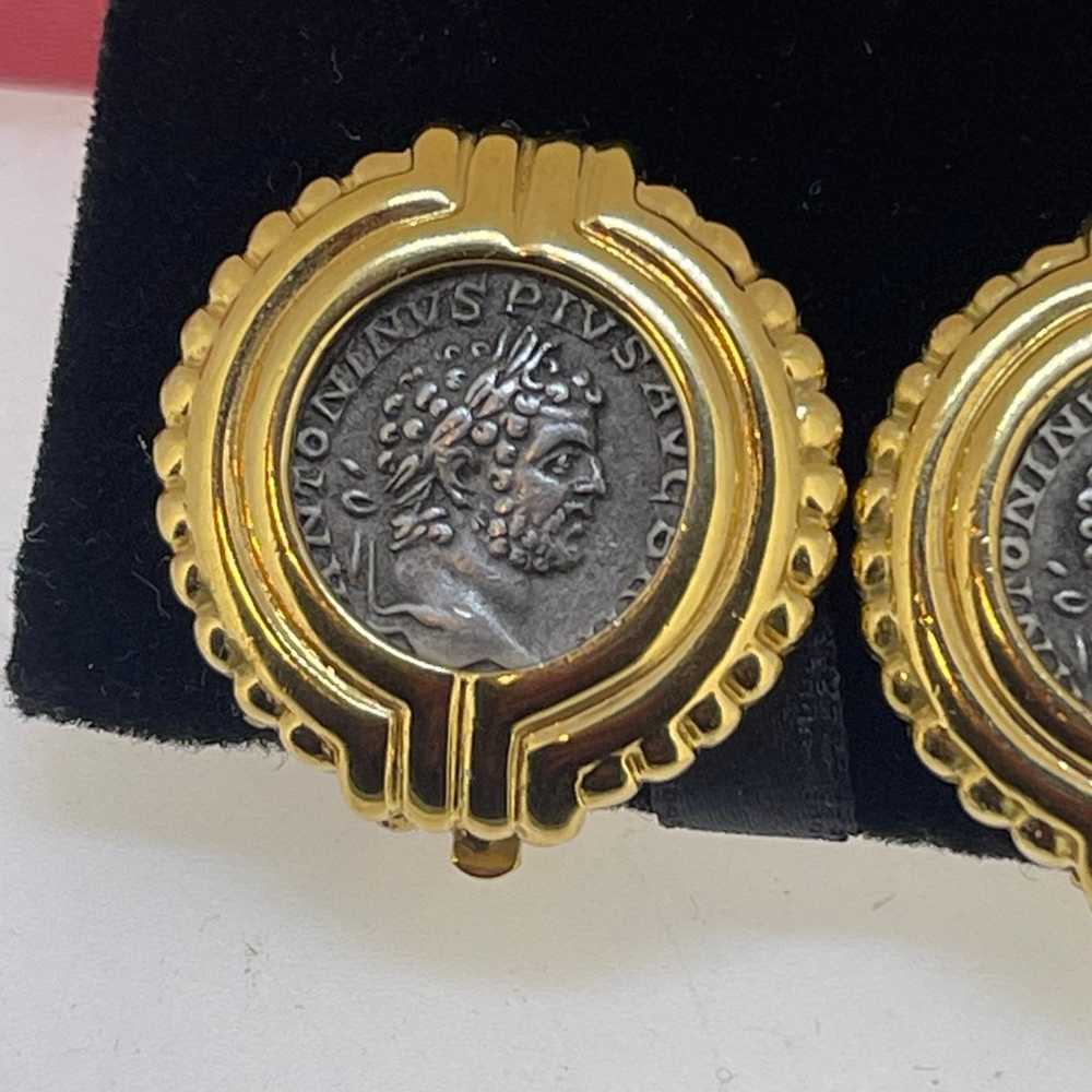 CAROLEE Gold Tone Roman Coin Clip On Earrings Vin… - image 6