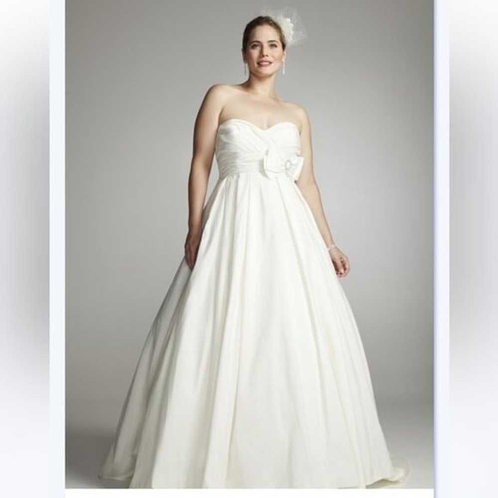 Strapless sweetheart ballgown wedding gown - image 2