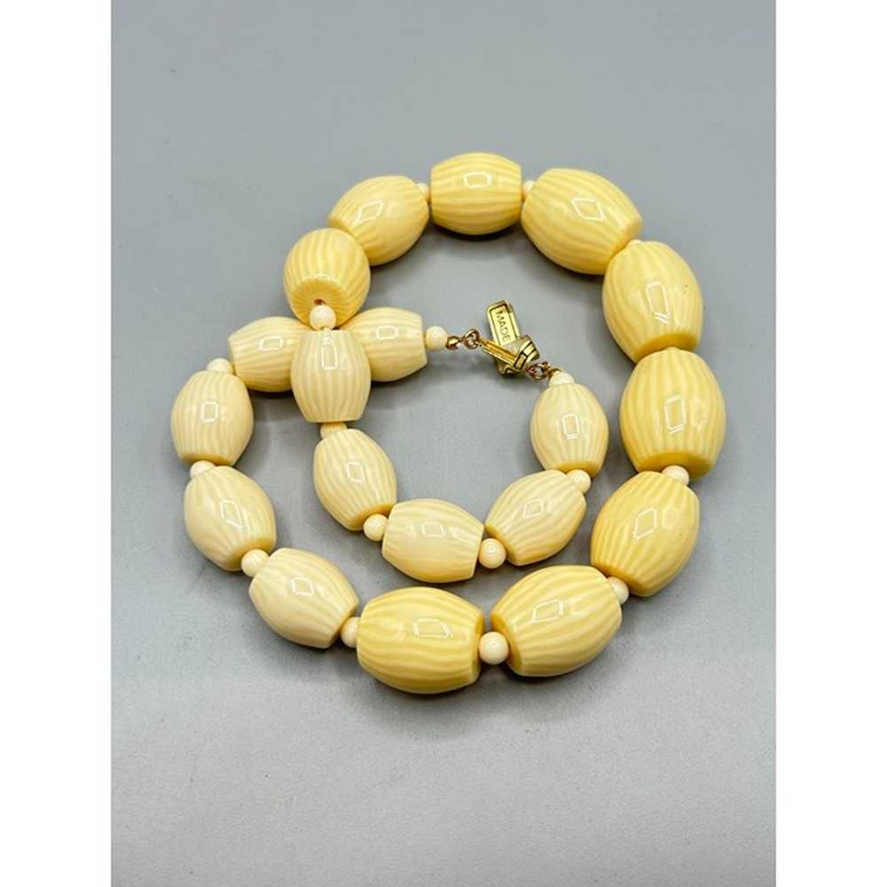 Big Chunky Off White Plastic Long Necklace Origin… - image 4