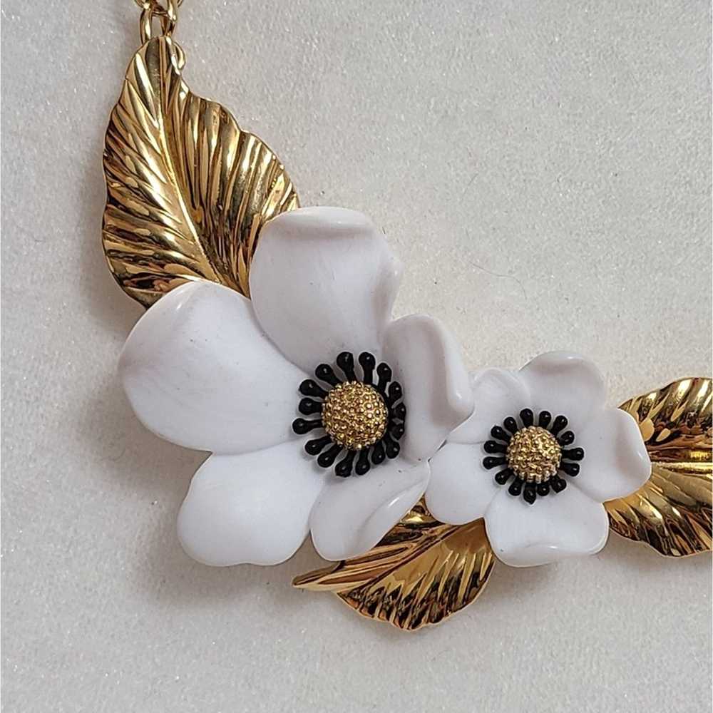 Vintage Louis Feraud Dogwood Necklace - image 4