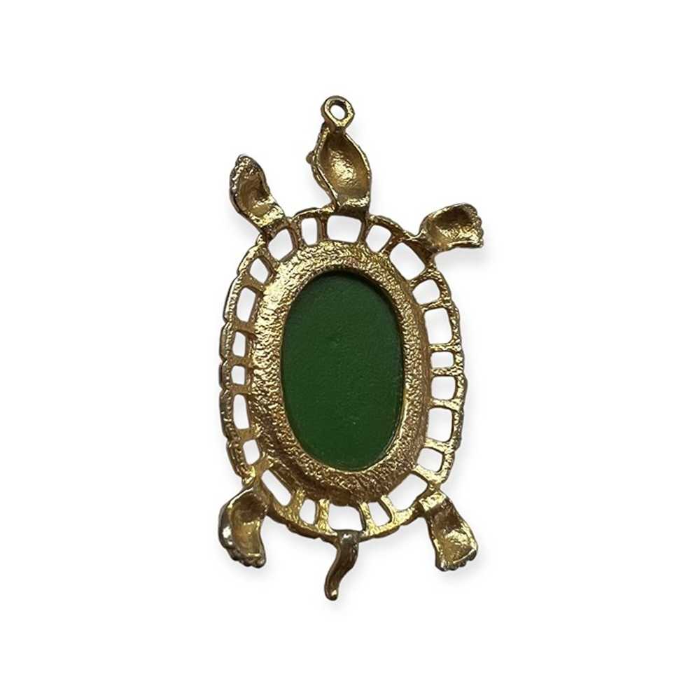 Vintage Bakelite Turtle Pendent. Green Bakelite w… - image 5